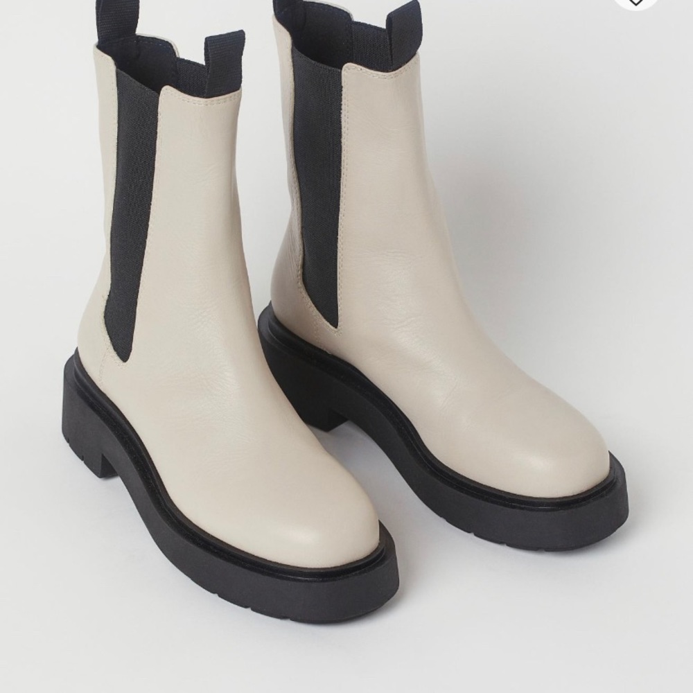 H&M Boots - Picture 2 of 5